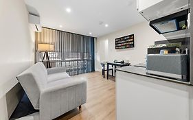 London Bridge Apartments